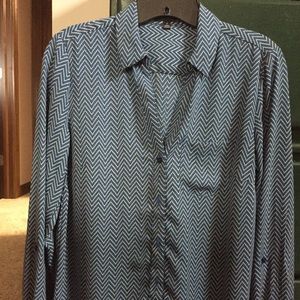 Button up blouse, like new